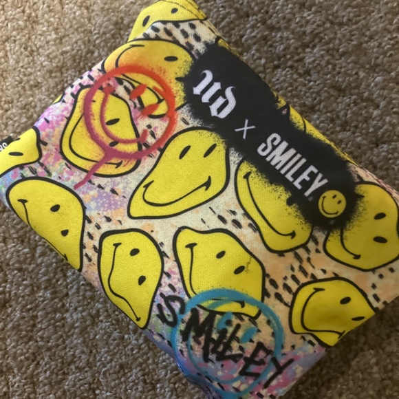 Makeup 💄 Bag - Picture 4 of 5